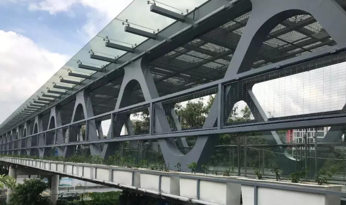 舒兰论管桁架结构工程弯管加工防锈处理的方法